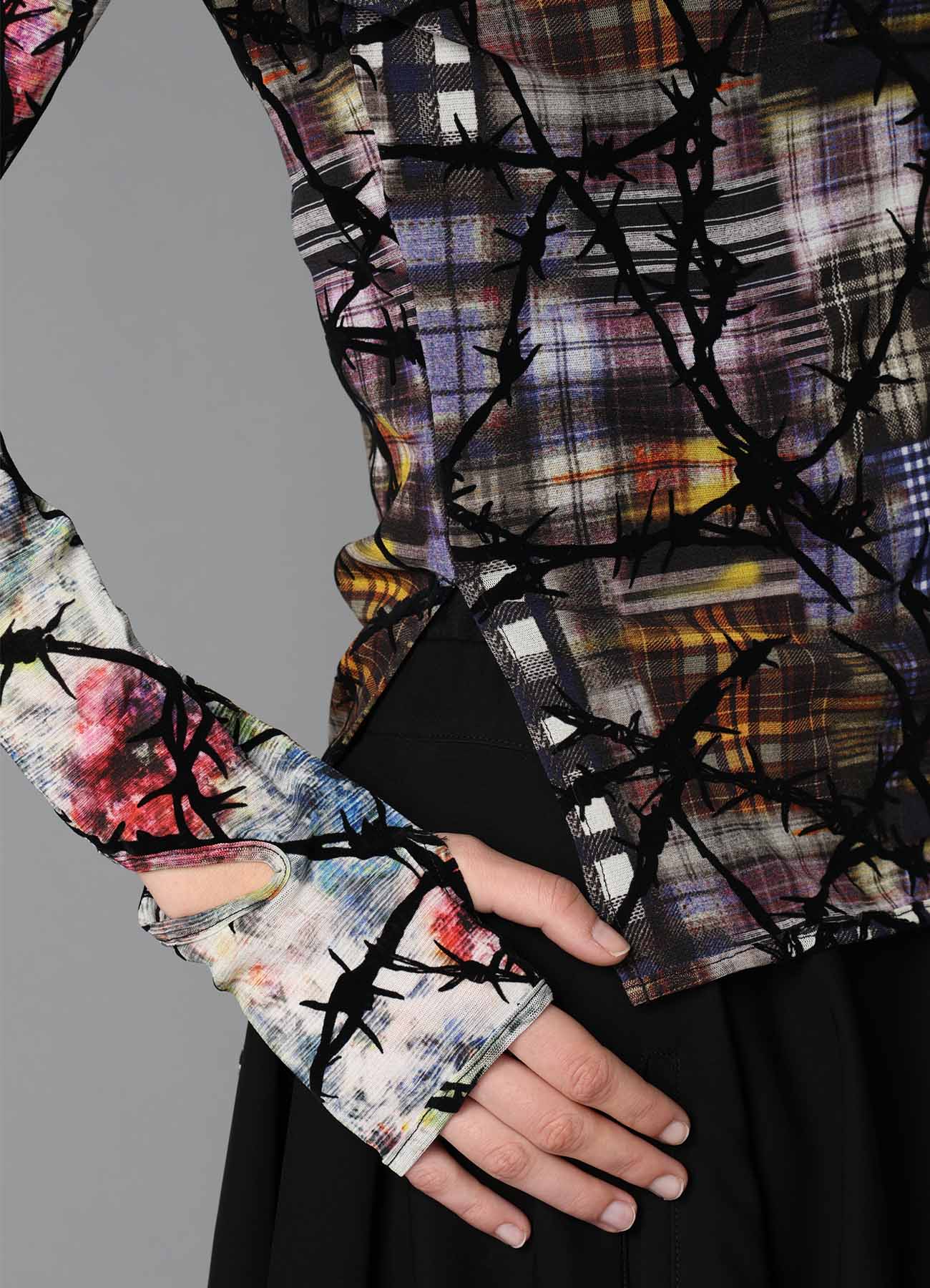 CHECK + FLORAL COMBINATION SLIT HIGH NECK T-SHIRT