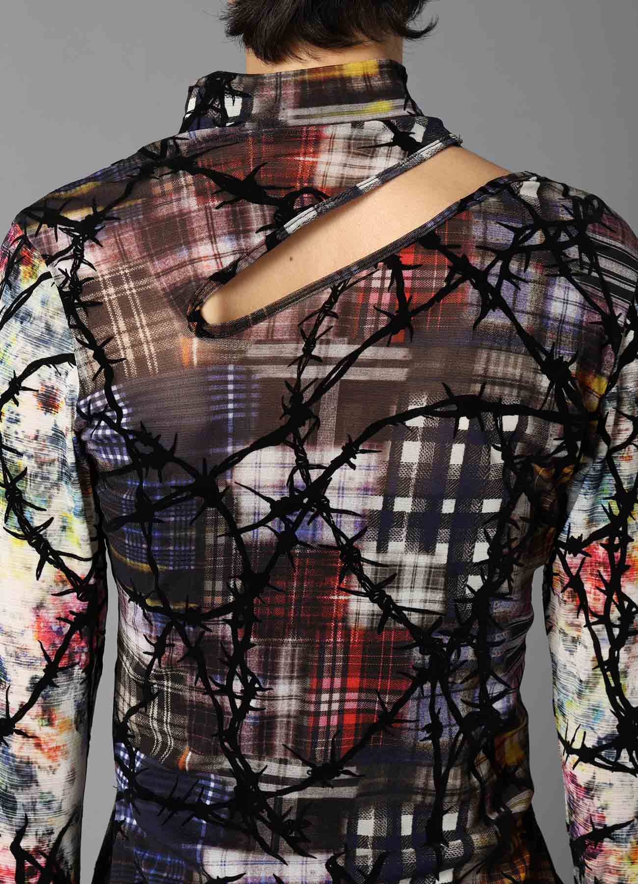 CHECK + FLORAL COMBINATION SLIT HIGH NECK T-SHIRT