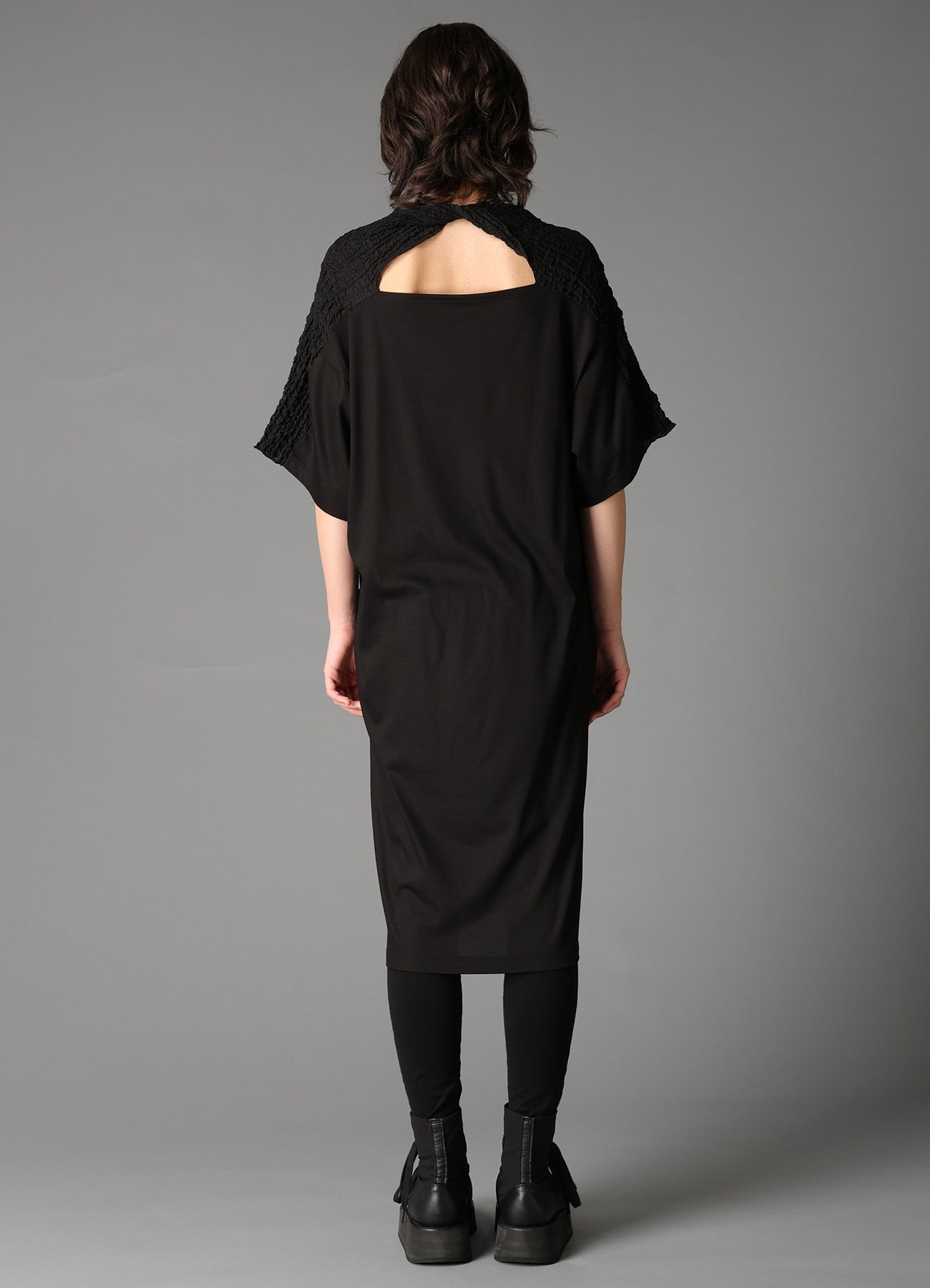 SINGLE JERSEY+SHRINKED LACE BACK TWIST DETAIL DRESS