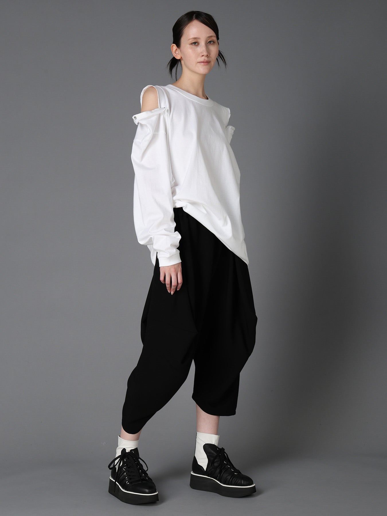 [LIMIted] DOT BUTTON REMAKE LONG SLEEVE T-SHIRT