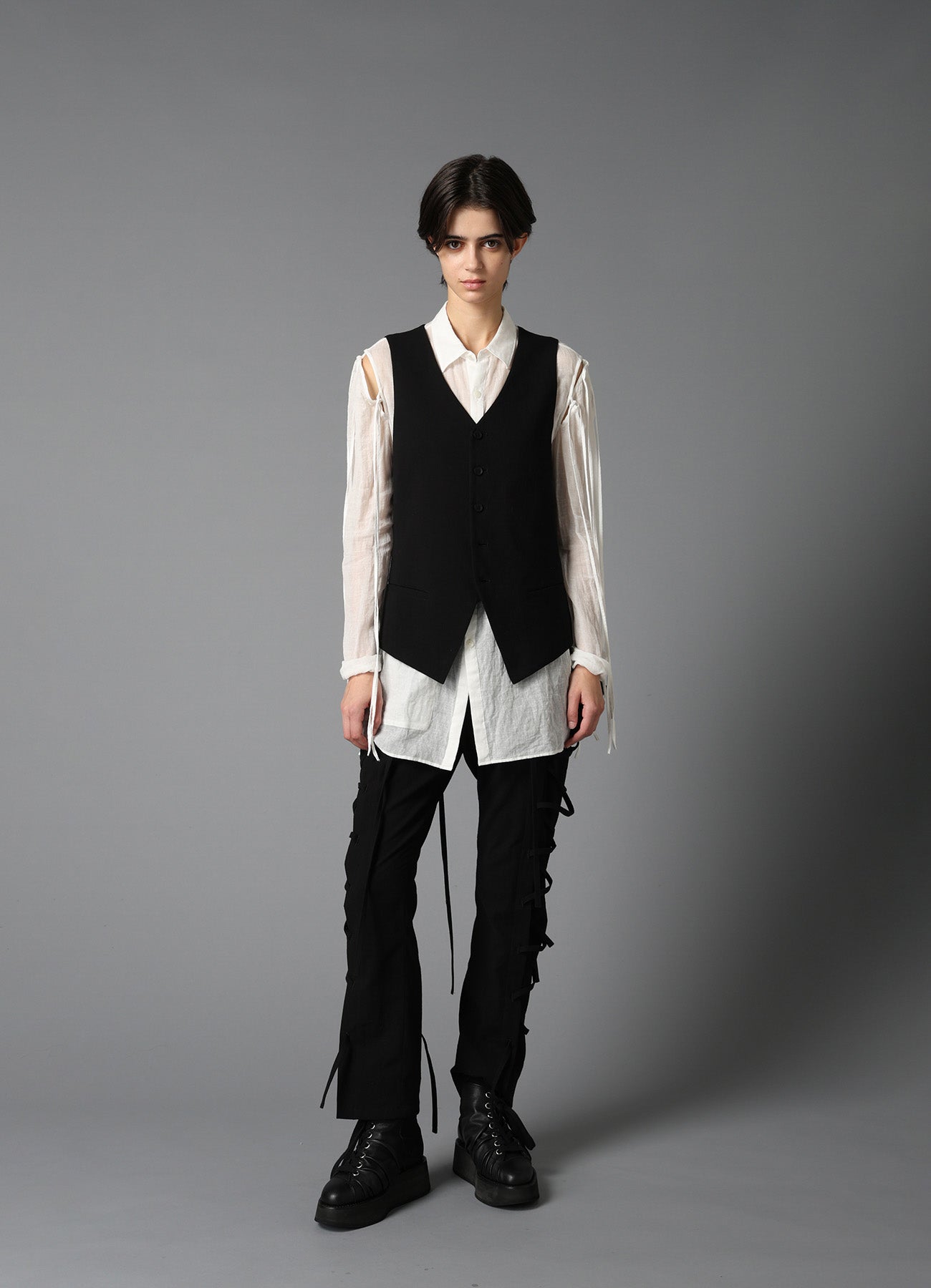 d*2様 YOHJI YAMAMOTO w−open lace vest 未使用 C/LI MUSLIN LACE UP VEST – THE SHOP YOHJI YAMAMOTO