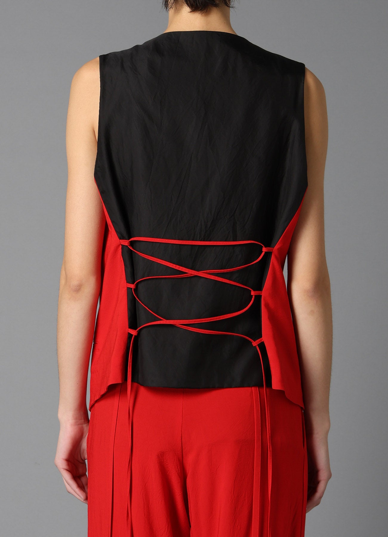 RY/ WRINKLED LACE UP VEST