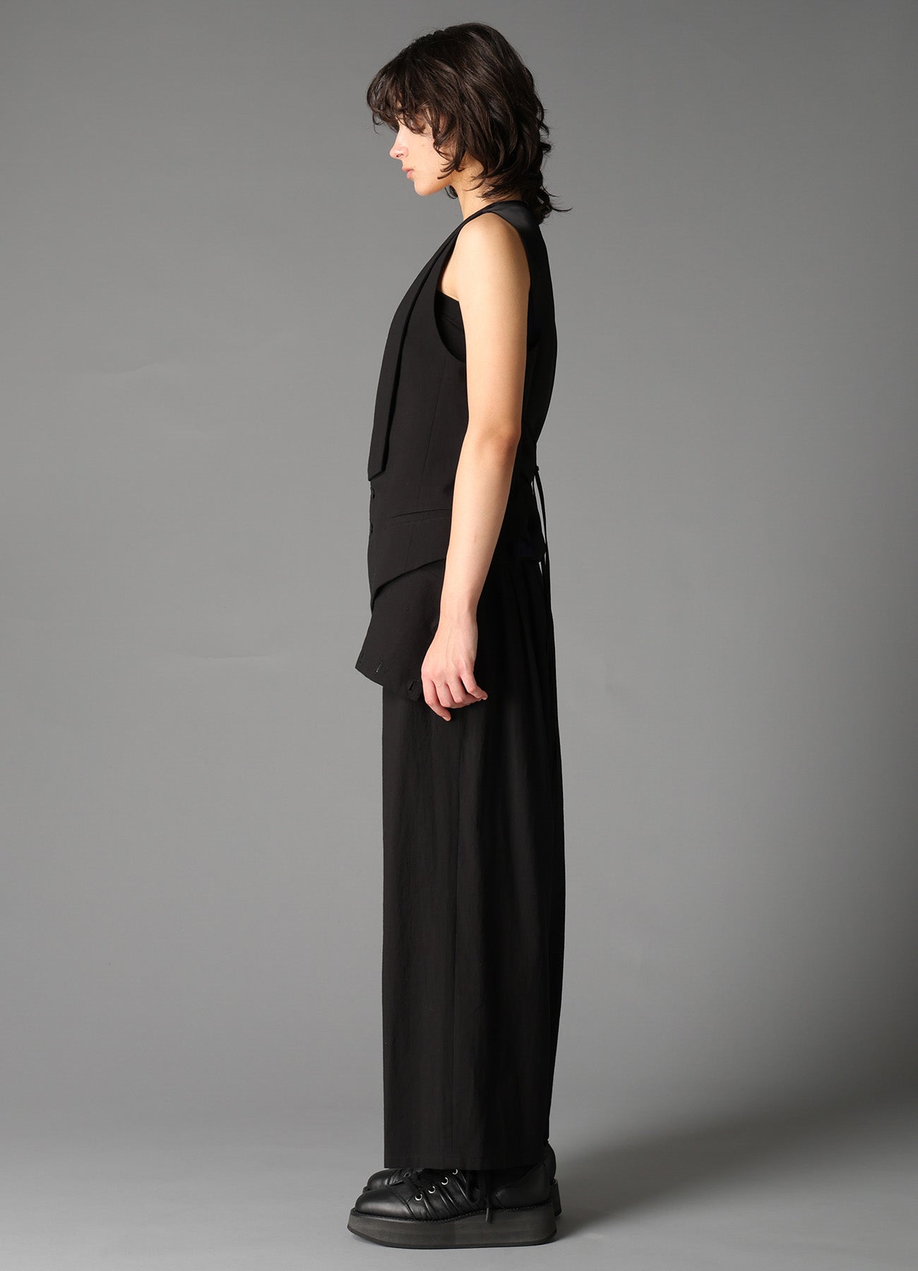 C/LI MUSLIN COLLARED VES