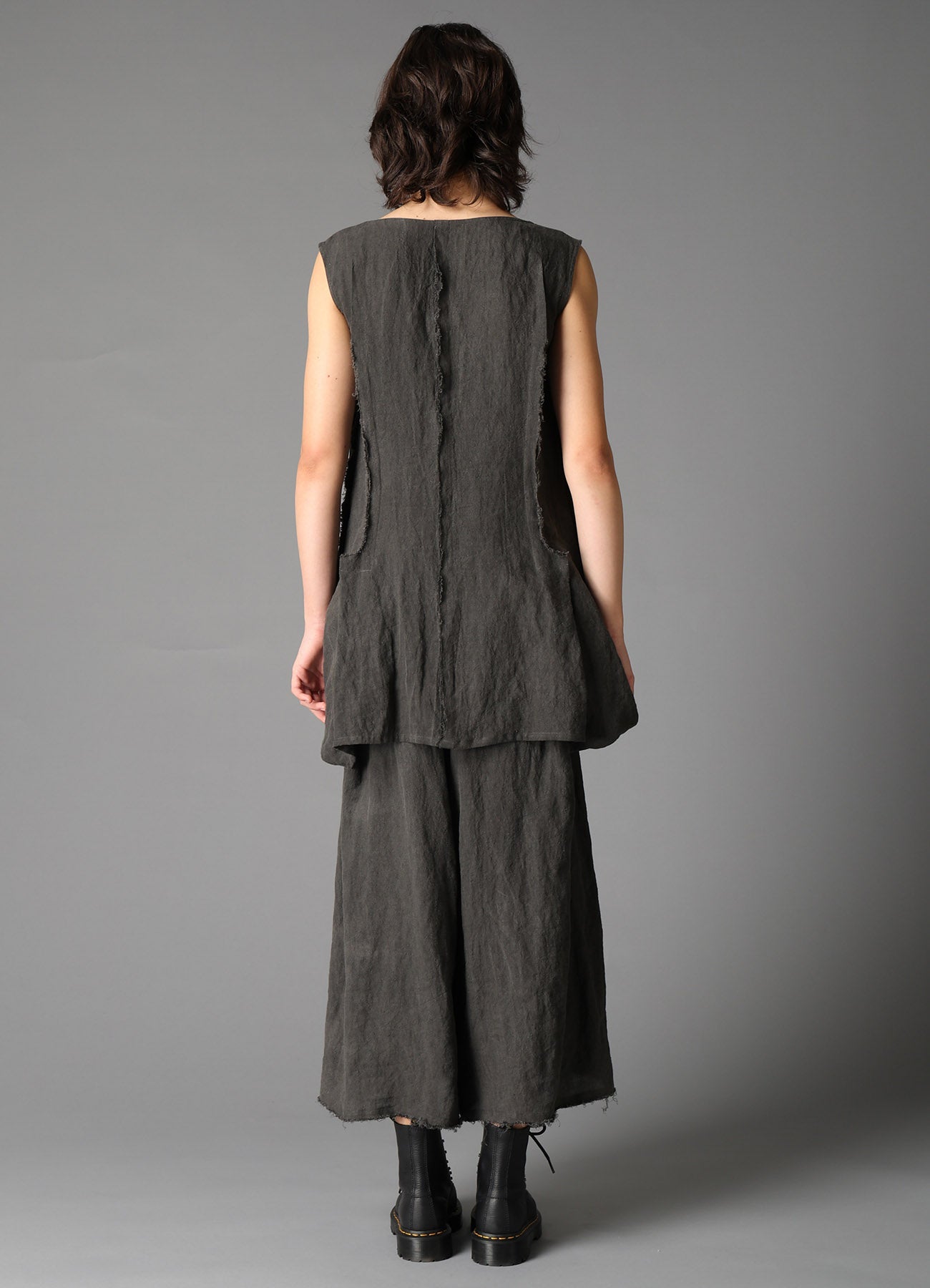 INK DYED LAWN HEM DETAIL VEST