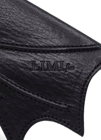 TANNED LEATHER BAT DESIGNED KEY CASE