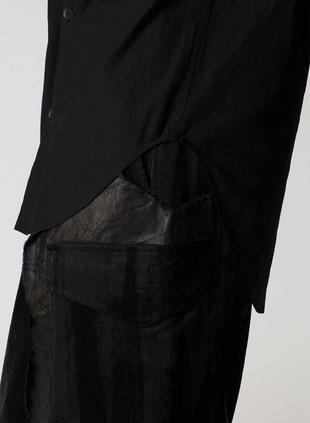 LIGHT POPLIN NECK TUCK SHIRT