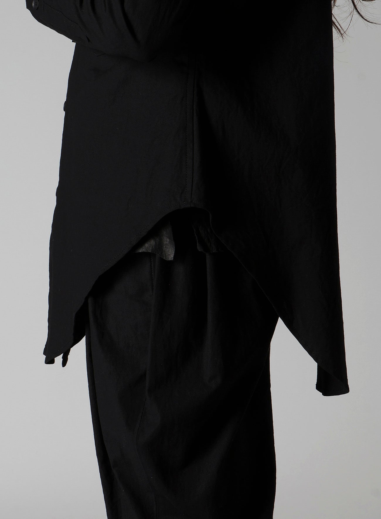 LIGHT POPLIN POCKET SQUARE SHIRT