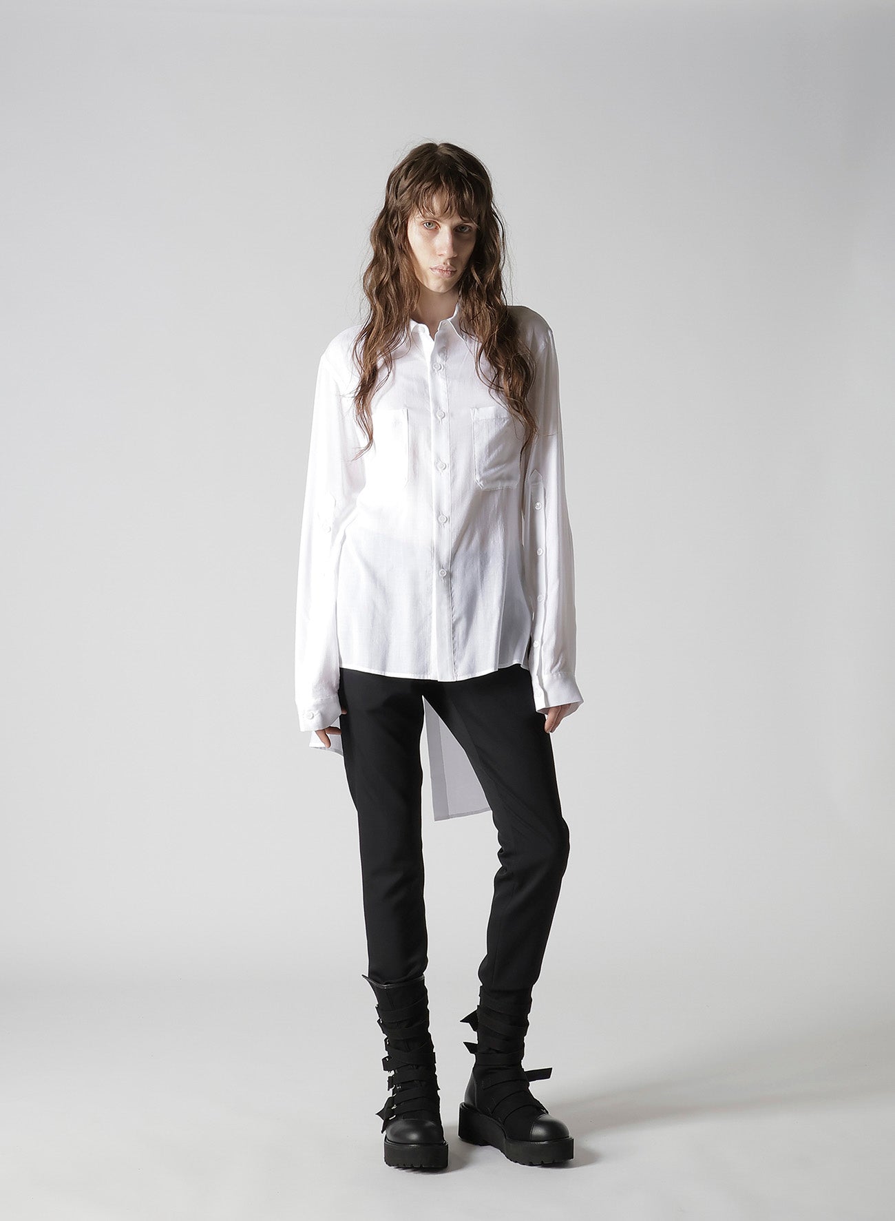 SOFT LAWN BACK SLIT SHIRT