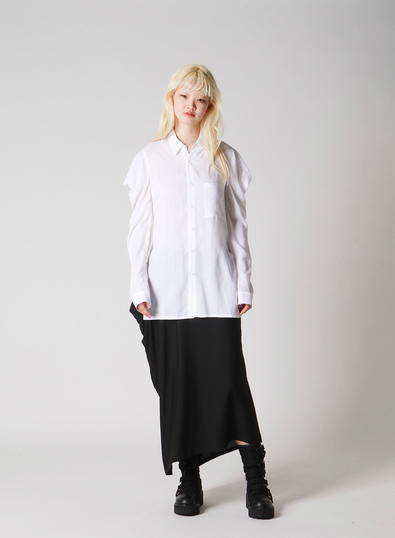SOFT LAWN SHOULDER PUFF SHIRT