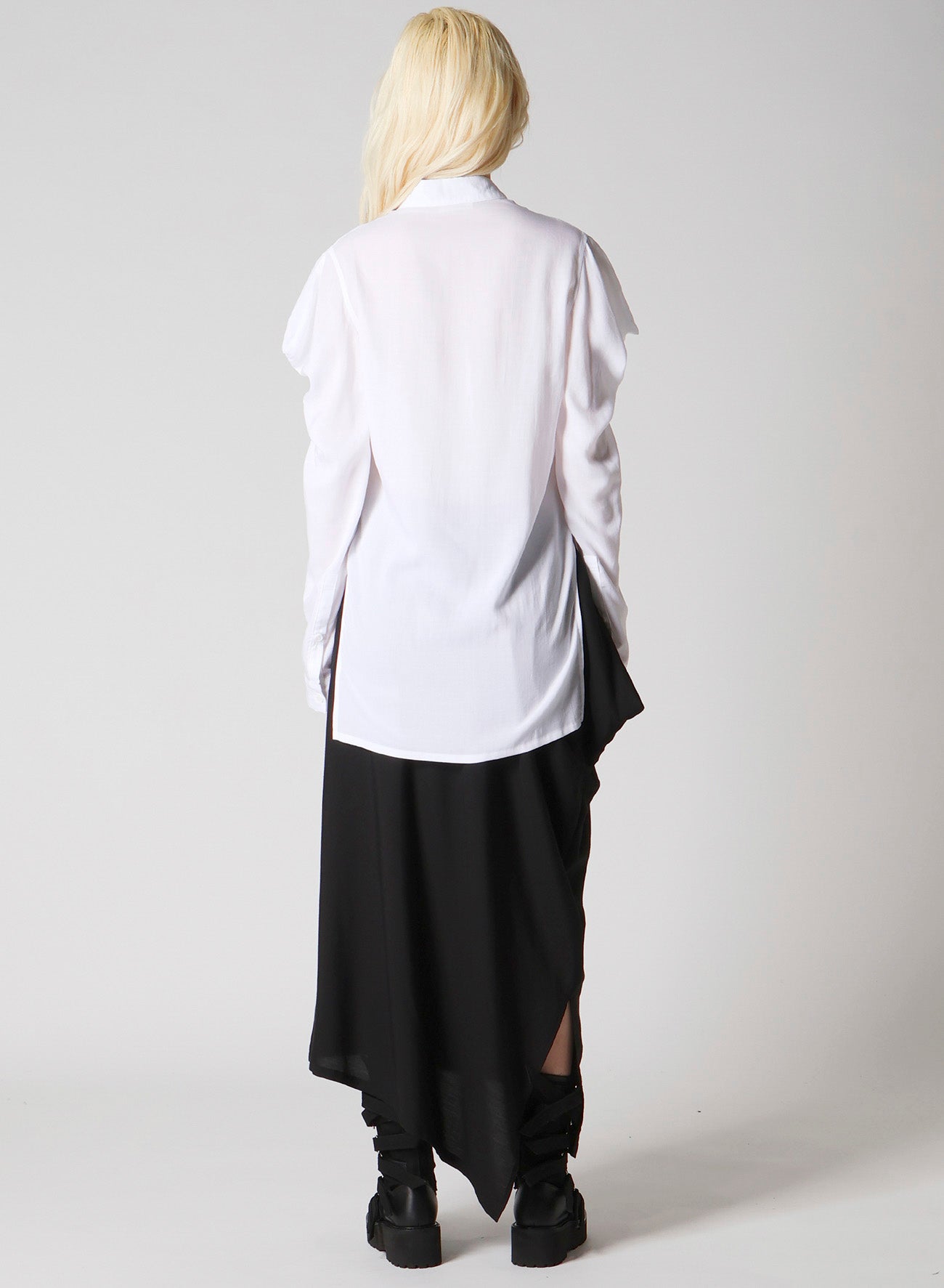 SOFT LAWN SHOULDER PUFF SHIRT