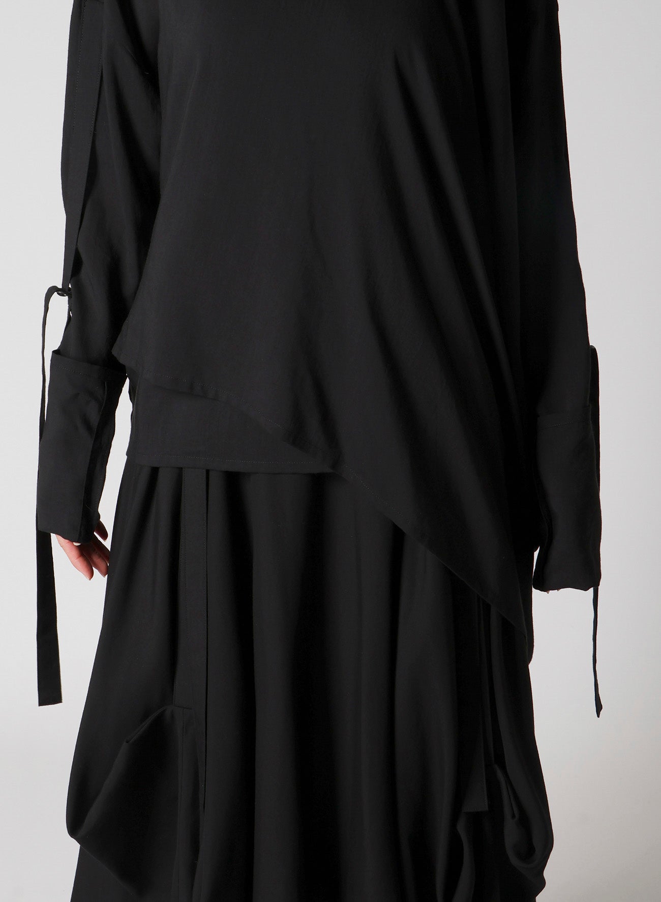 SOFT LAWN BLOUSE WITH D-RINGS