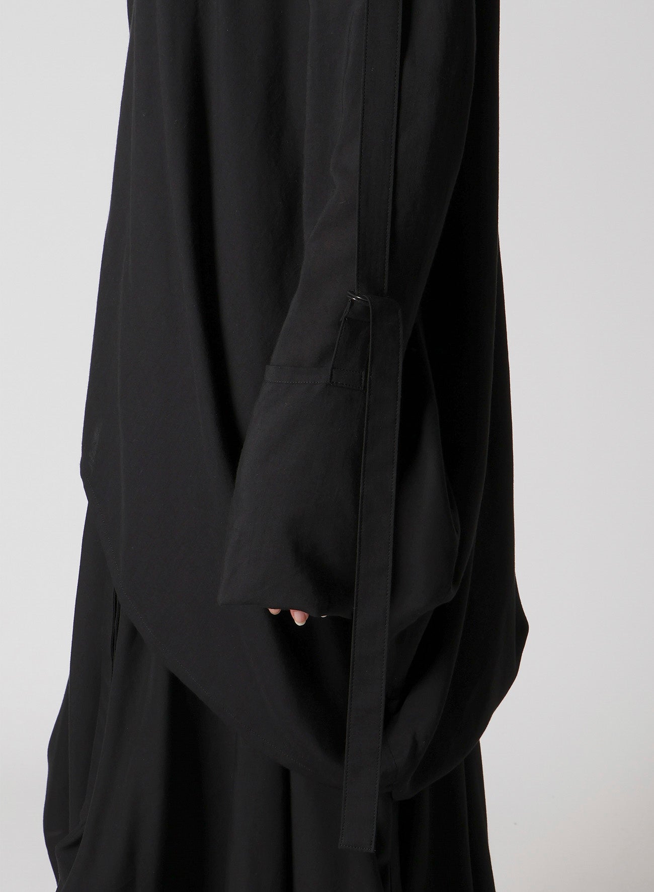 SOFT LAWN BLOUSE WITH D-RINGS