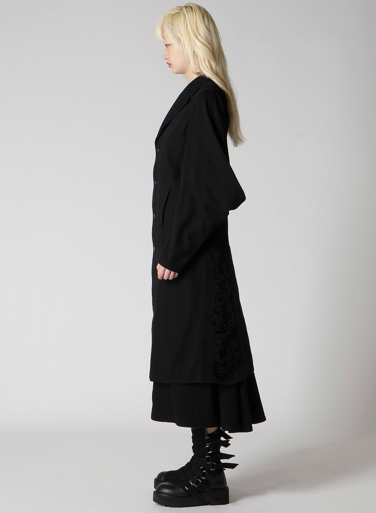 DAMAGED DENIM DESIGNED SLEEVE COAT
