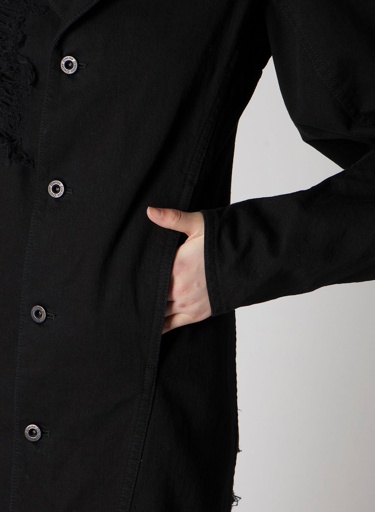 DAMAGED DENIM DESIGNED SLEEVE COAT