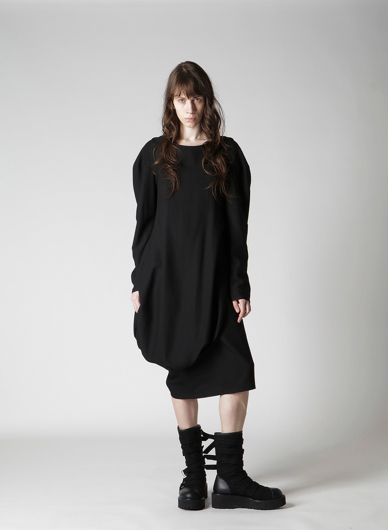 MILLED GABARDINE TWIST DRESS