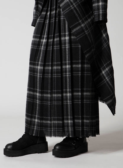 PLAID PATTERN PLEATS DRESS A