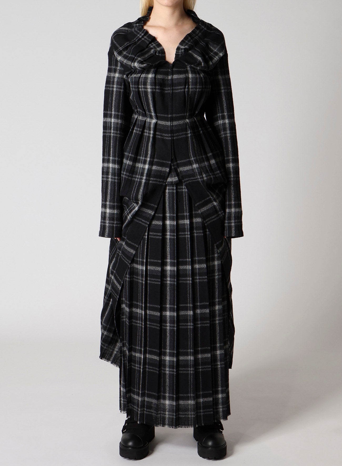 PLAID PATTERN PLEATS DRESS A