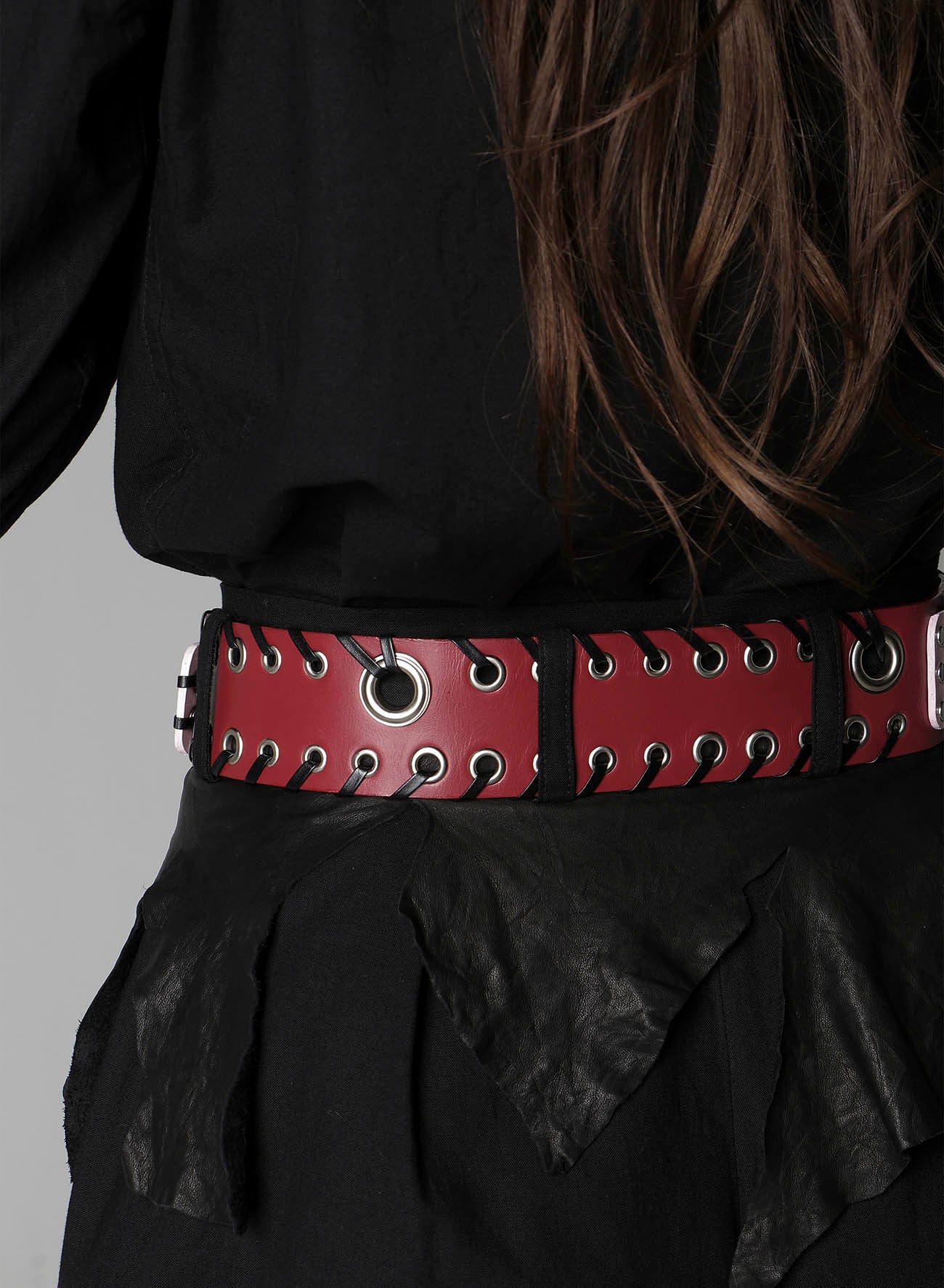 KIP+ CROCODILE LEATHER CODE LOOP EYELET BELT