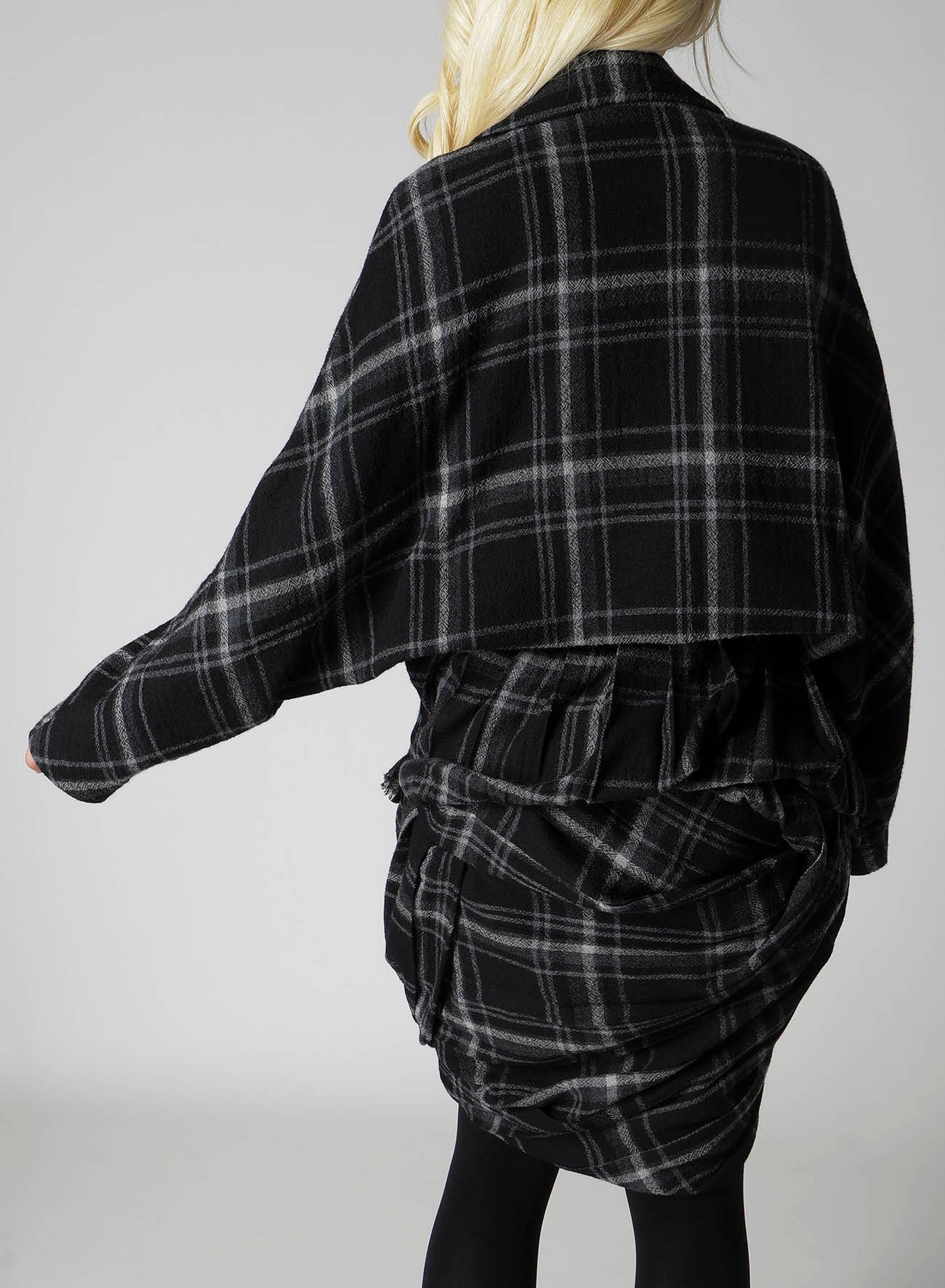 PLAID PATTERN FLAP POCKET JACKET