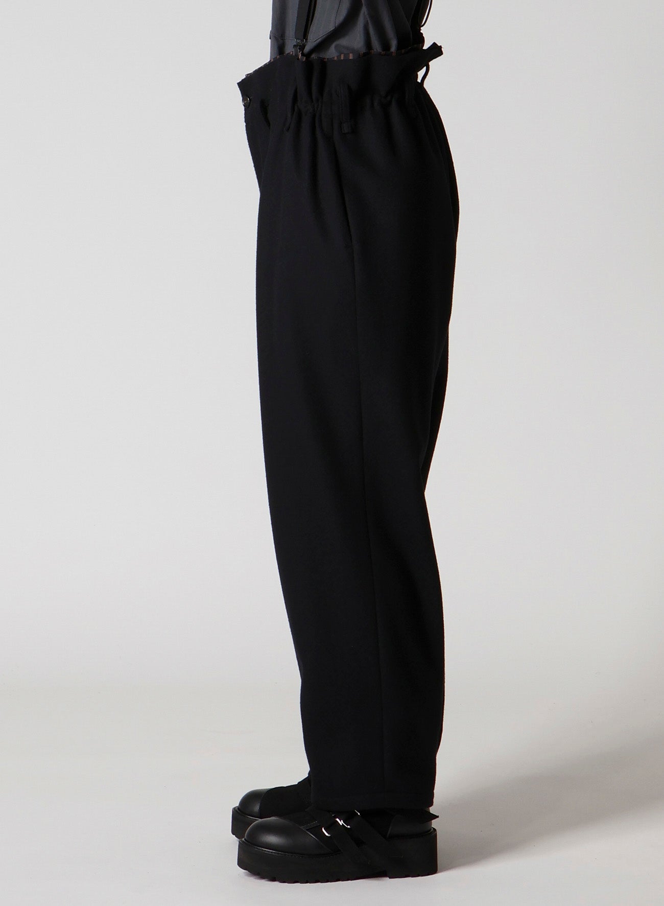 LIGHT MOSSER SUSPENDER PANTS