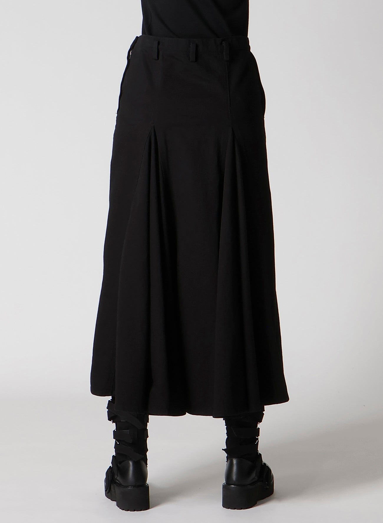 DAMEGED DENIM PANELED SKIRT