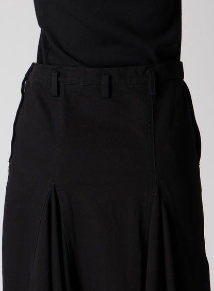 DAMEGED DENIM PANELED SKIRT