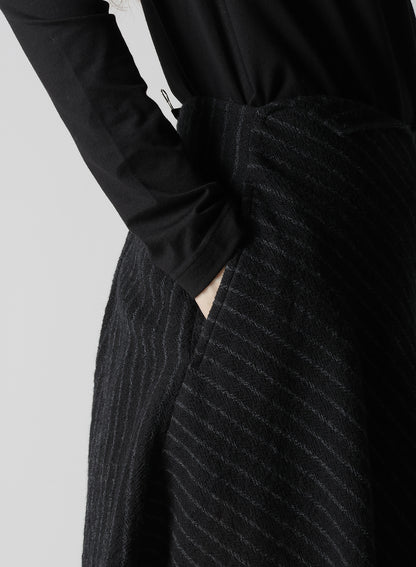 STRIPE GAUZE PLEATS CONBINATION SKIRT