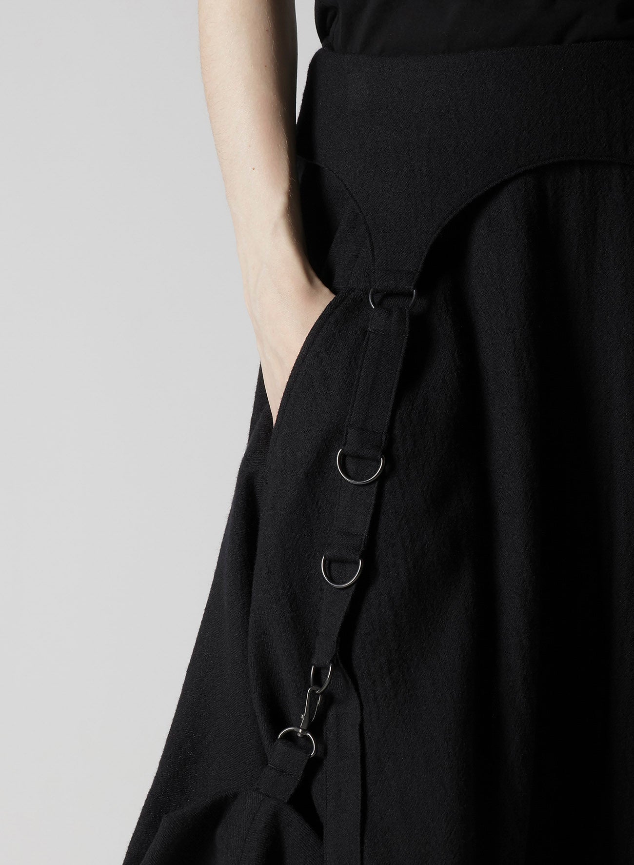 WOOL VIYELLA D RING SKIRT