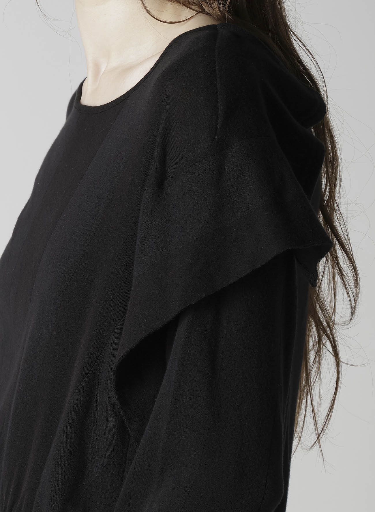 FRILLED JACQUARD GATHER ASYMMETRY T-SHIRT