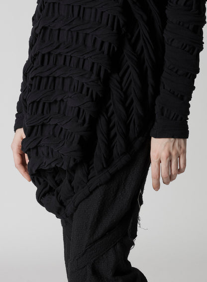 TWIST JACQUARD HEM DRAPE T-SHIRT