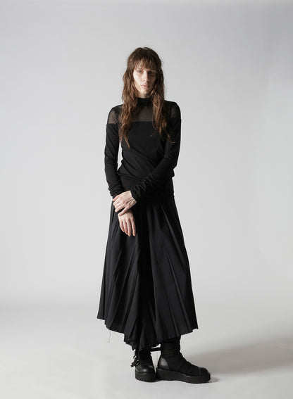 PLAIN STITCH +TULLE PANELED HIGHNECK