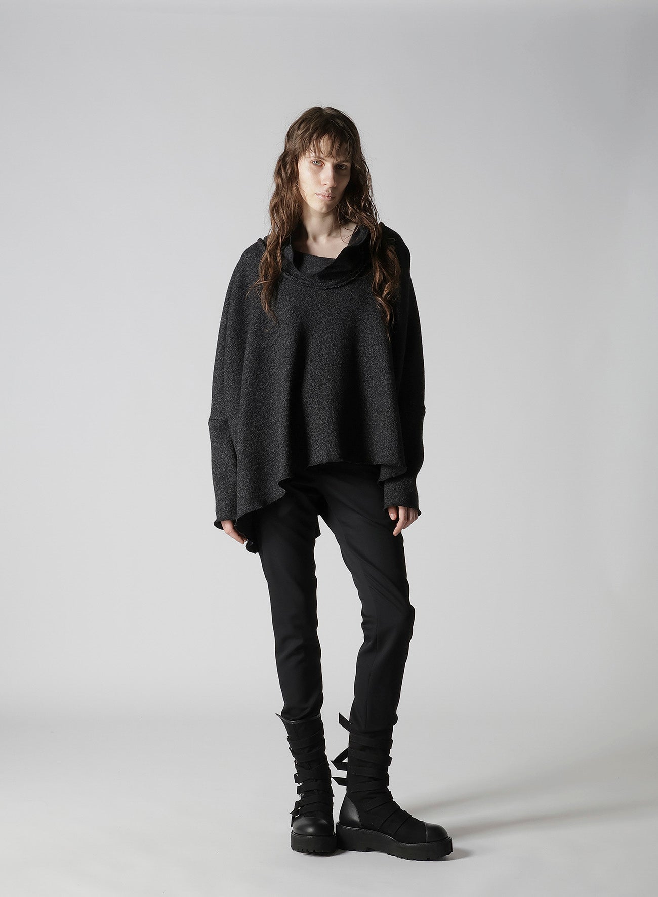 PLAIN STITCH ROUND NECK T-SHIRT