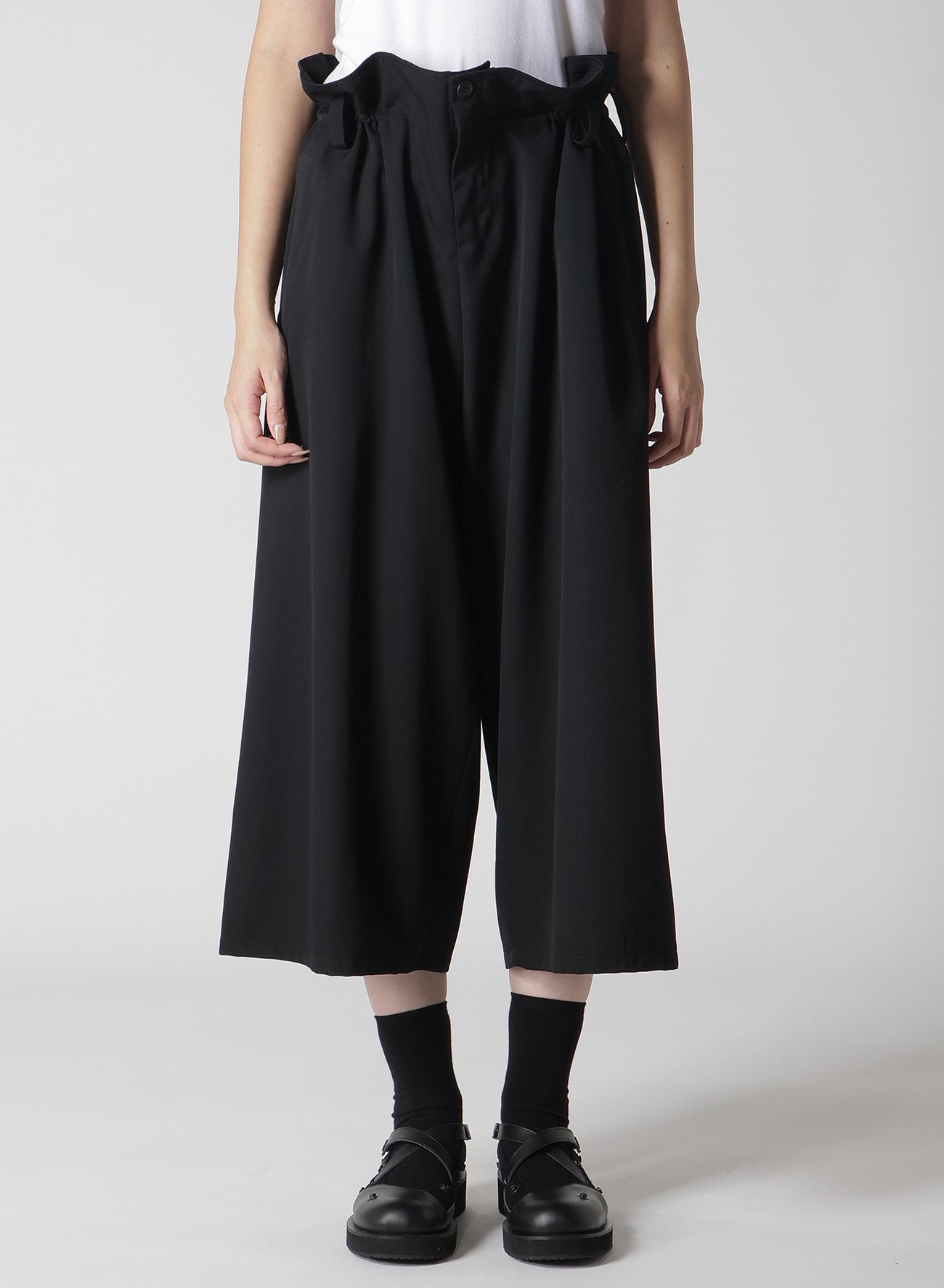 WOOL GABARDINE WAIST STRING TUCK PANTS