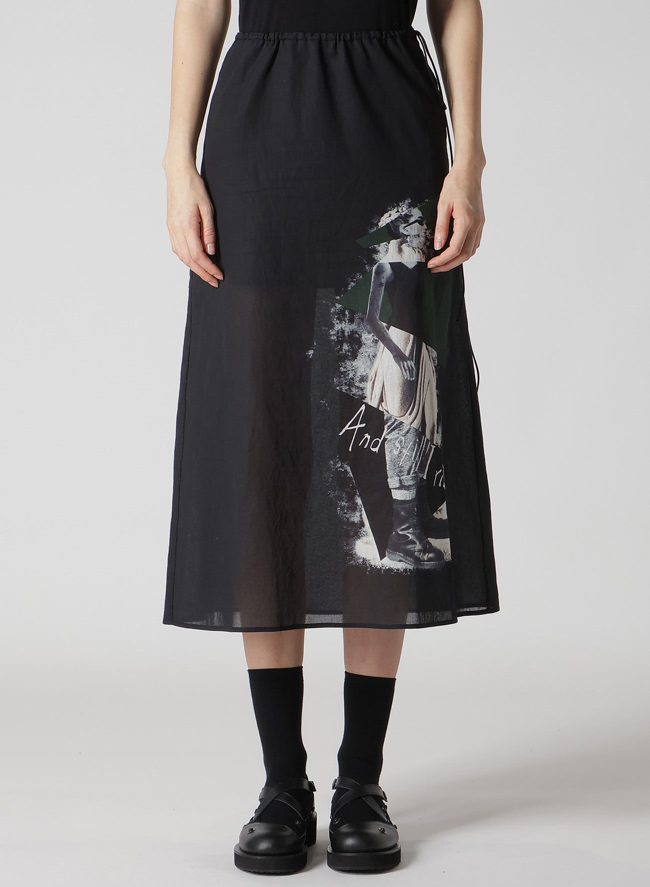 STATUE COLLAGE WAIST STRING SKIRT