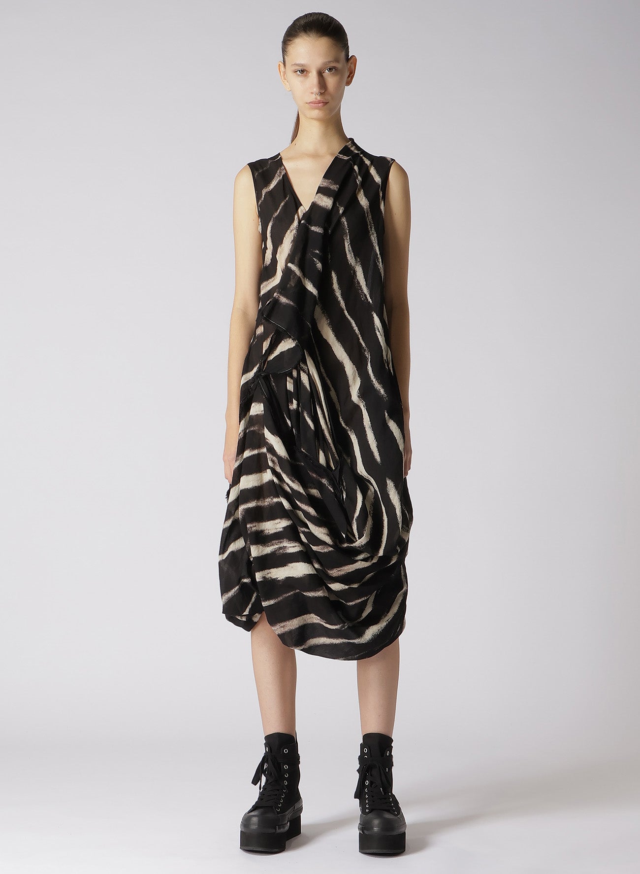 BLEACHED STRIPE DRAPE DARTS DRESS