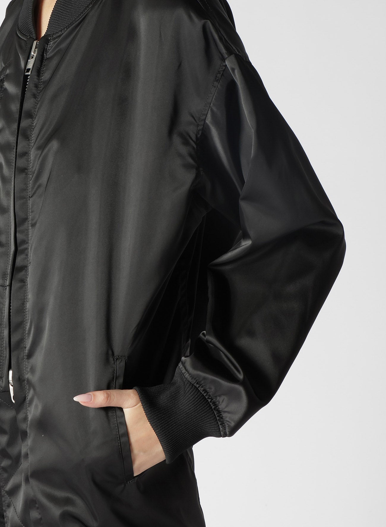 NYLON TWILL SHORT ASYMMETRIC BLOUSON