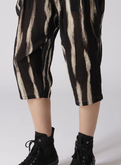 BLEACHED STRIPE SHORT LENGTH PLEATED PANTS