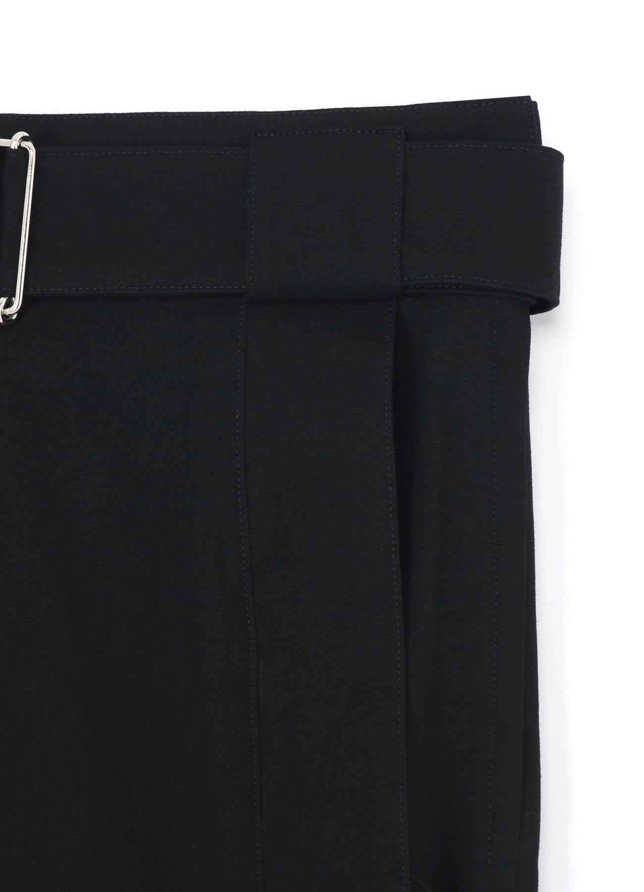 BLACK DENIM CROSSED BELT SKIRT