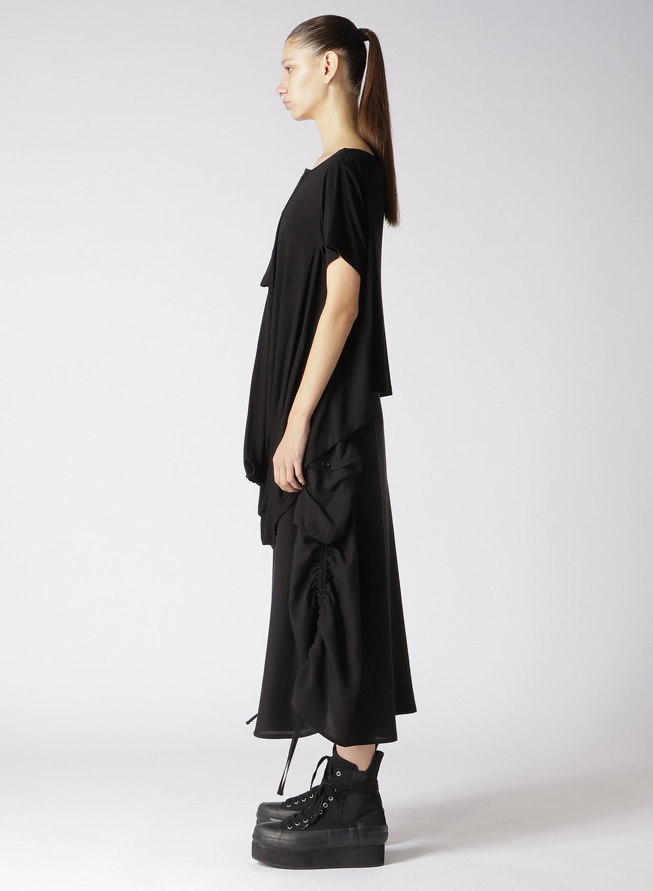 RAYON JERSEY HEM DRAPE T-SHIRT