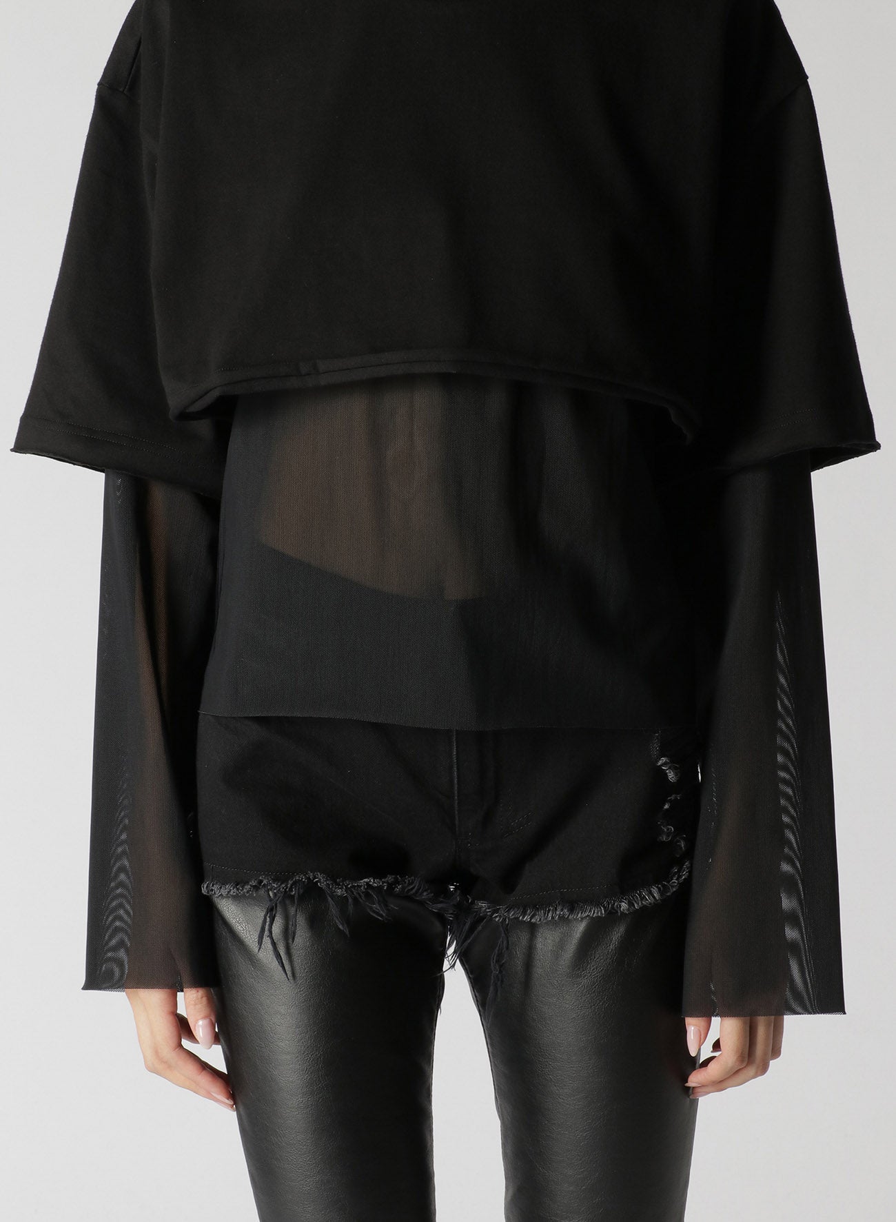 MULTIPLE LAYER LONG TEE