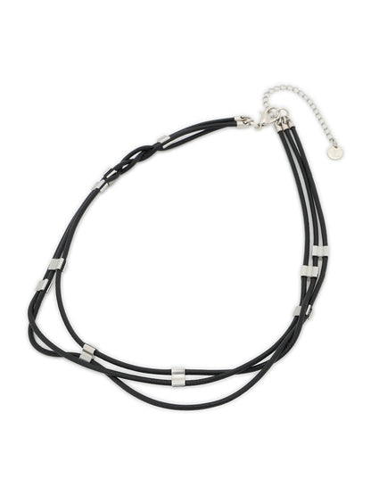 TRAJECTORY NECKLACE
