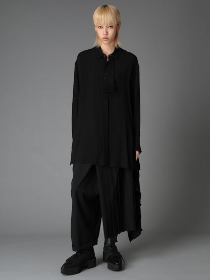 WRINKLED PLAIN WEAVE  FRONT TAPE DETAIL BLOUSE