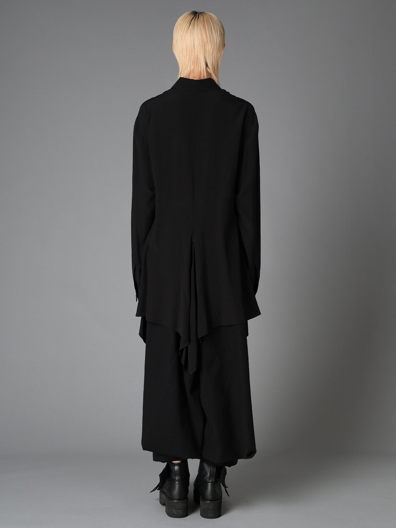 WRINKLED PLAIN WEAVE  FLARED PANEL BLOUSE