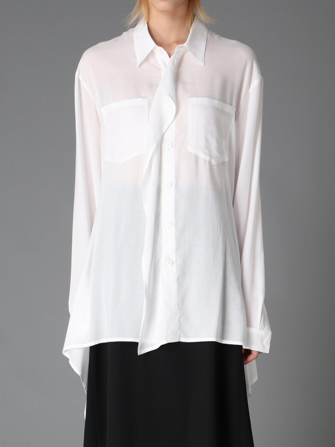 SOFT LAWN  FLARED PANEL BLOUSE