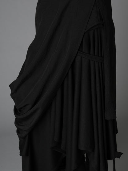 WRINKLED PLAIN WEAVE  DRAPED HEM BLOUSE