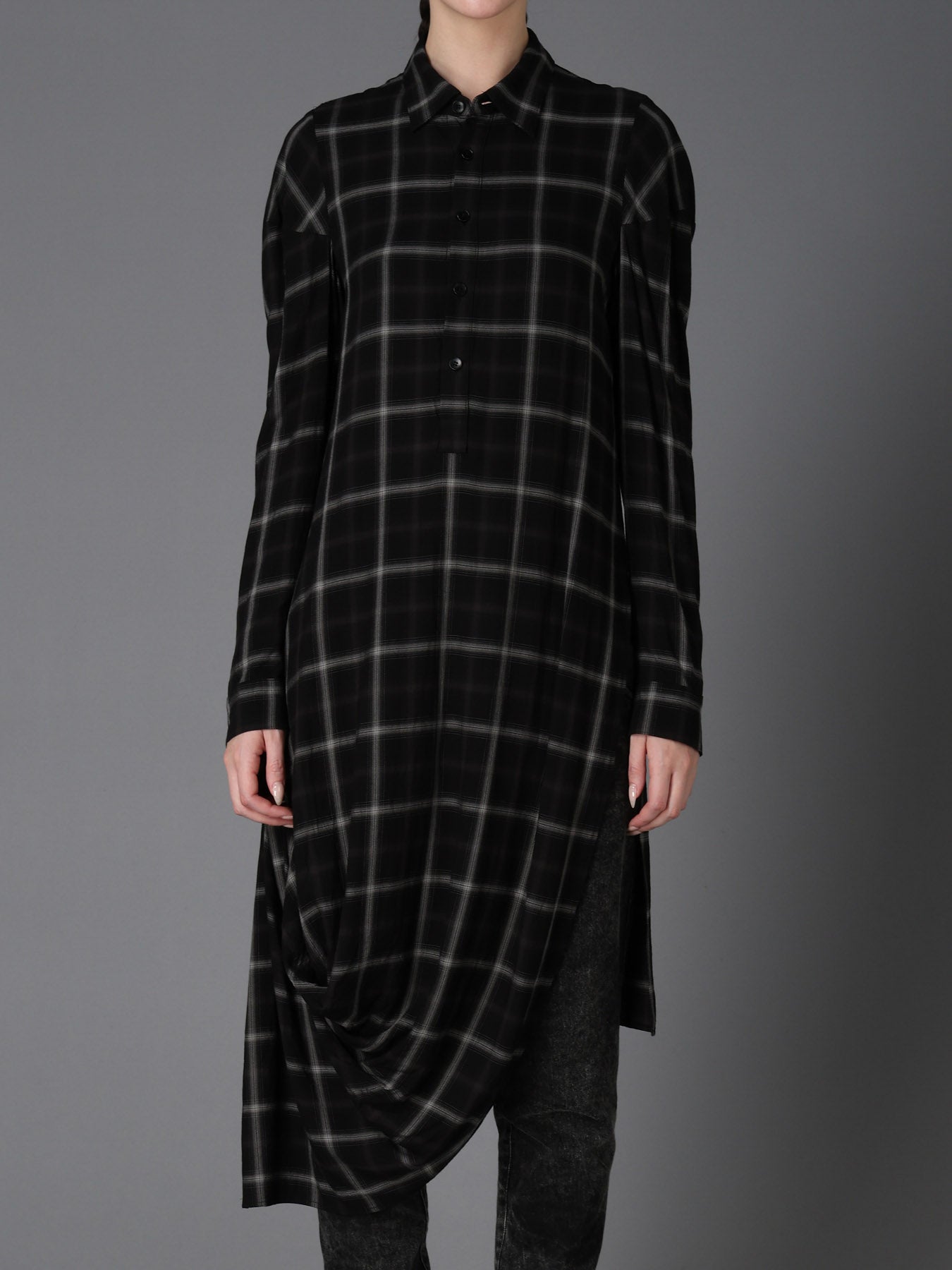 RAYON PLAID DRAPED HEM BLOUSE