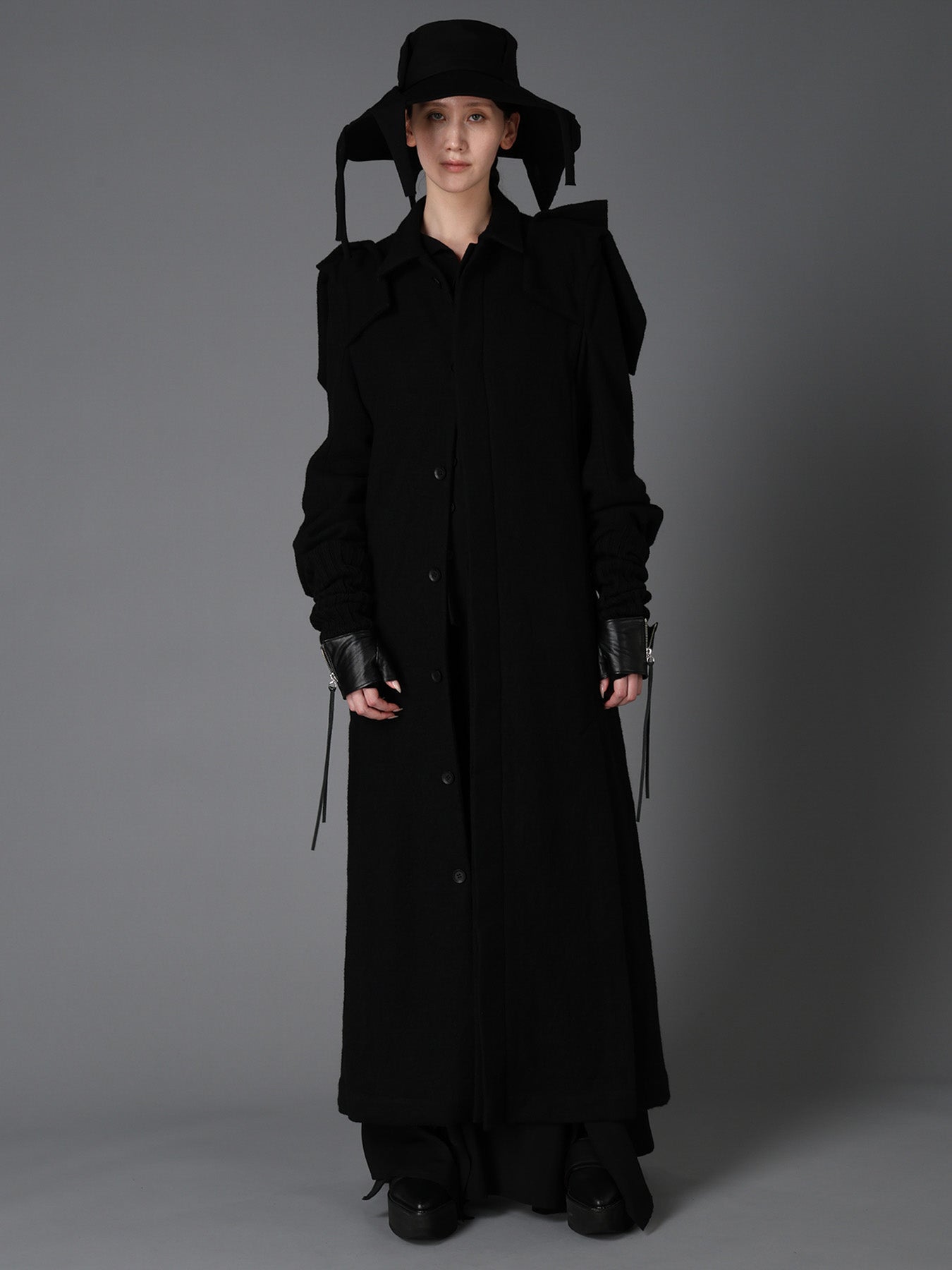 SHRINK SERGE PANELED SHOULDER LONG COAT – THE SHOP YOHJI YAMAMOTO