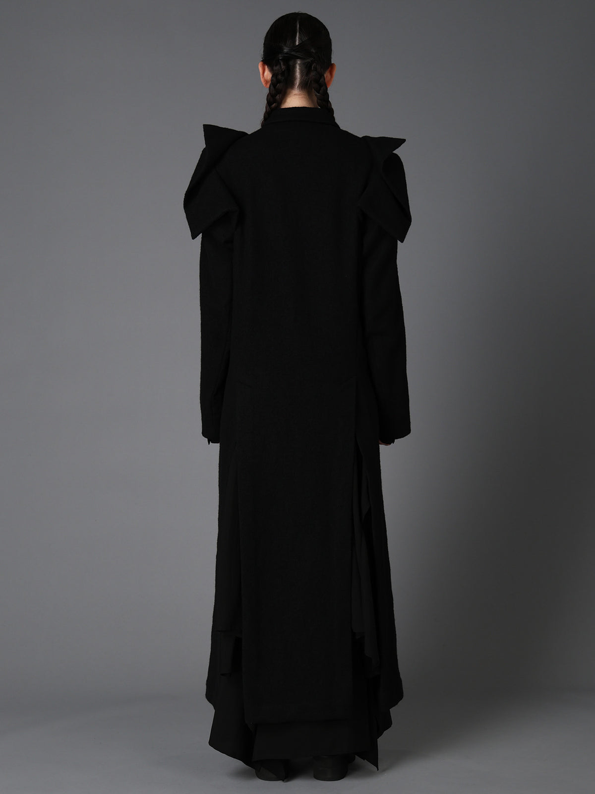 SHRINK SERGE PANELED SHOULDER LONG COAT