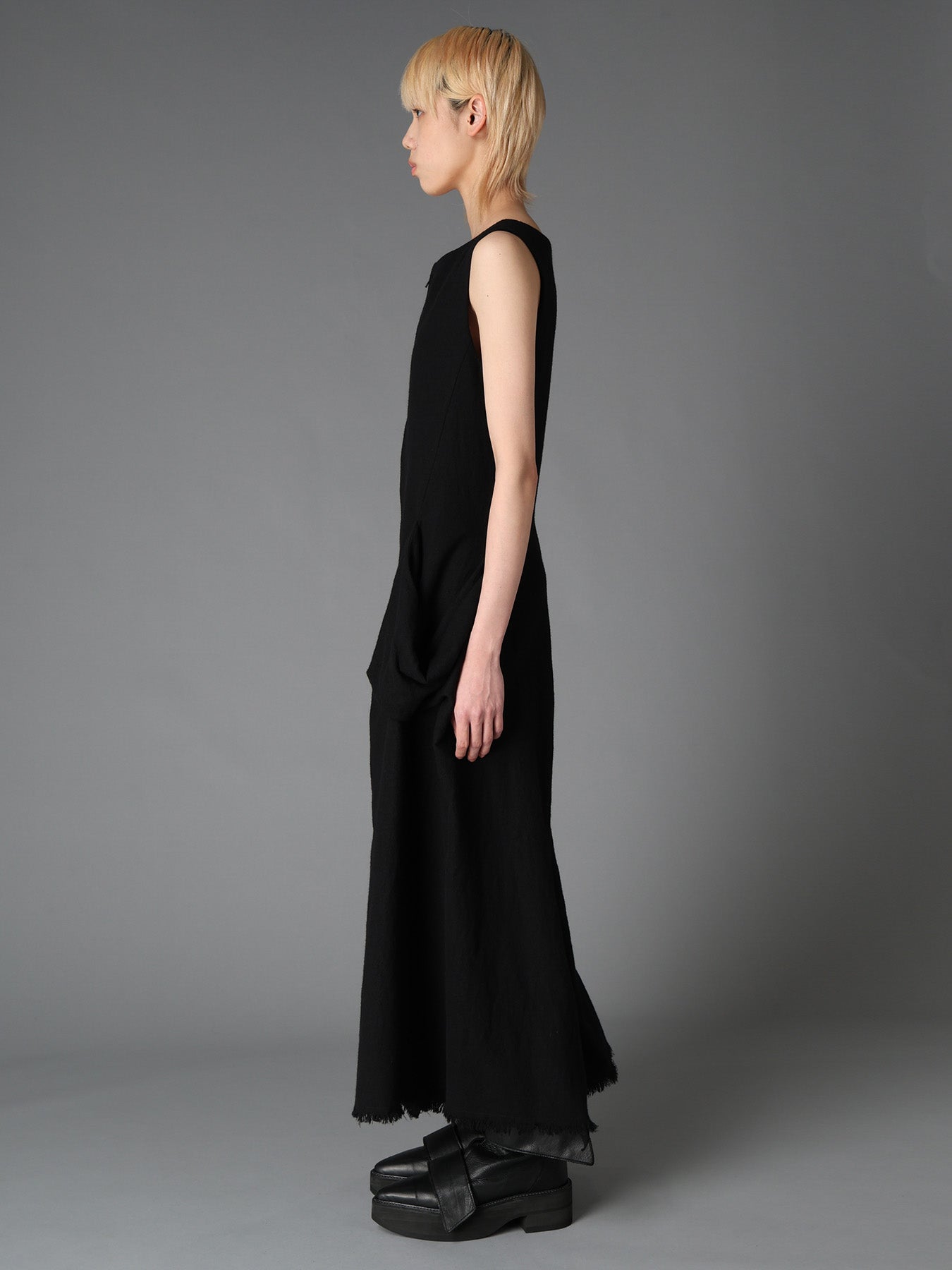 カモメ LIGHT SERGE A DRAPED POCKET JUMPSUIT – THE SHOP YOHJI YAMAMOTO
