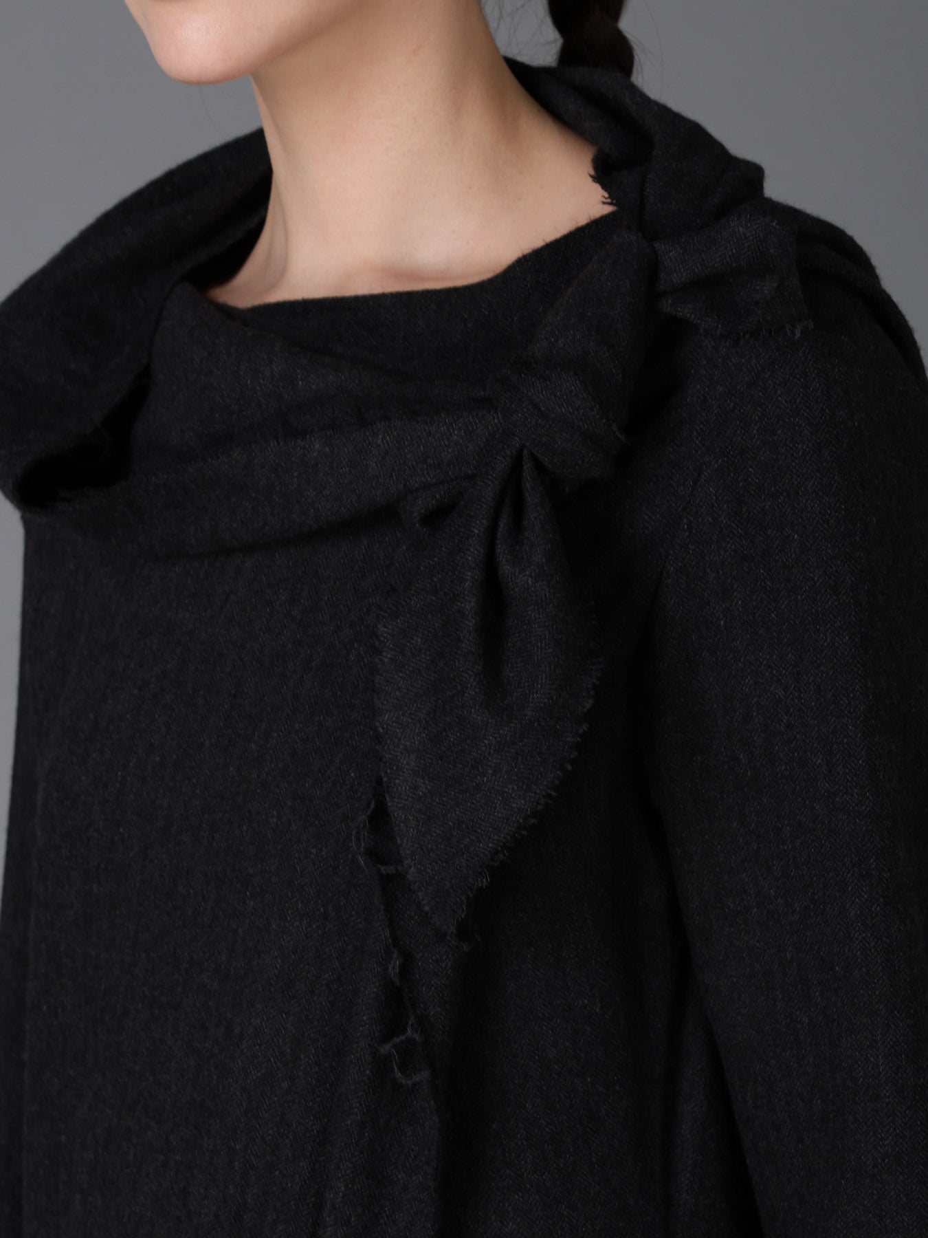 WOOL HERRINGBONE KNOT DETAIL DRESS